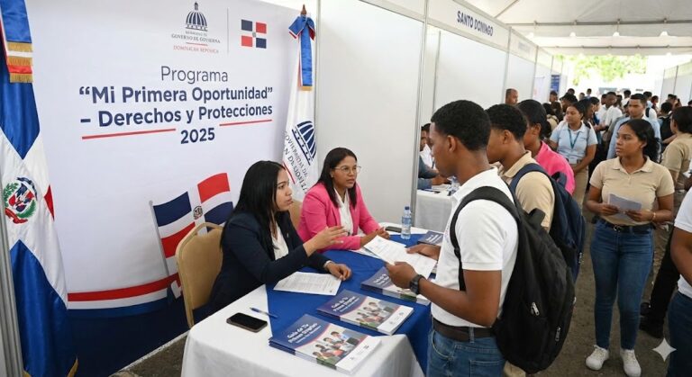 Primer Empleo en República Dominicana: Derechos, Programa 'Mi Primera Oportunidad' y Protecciones